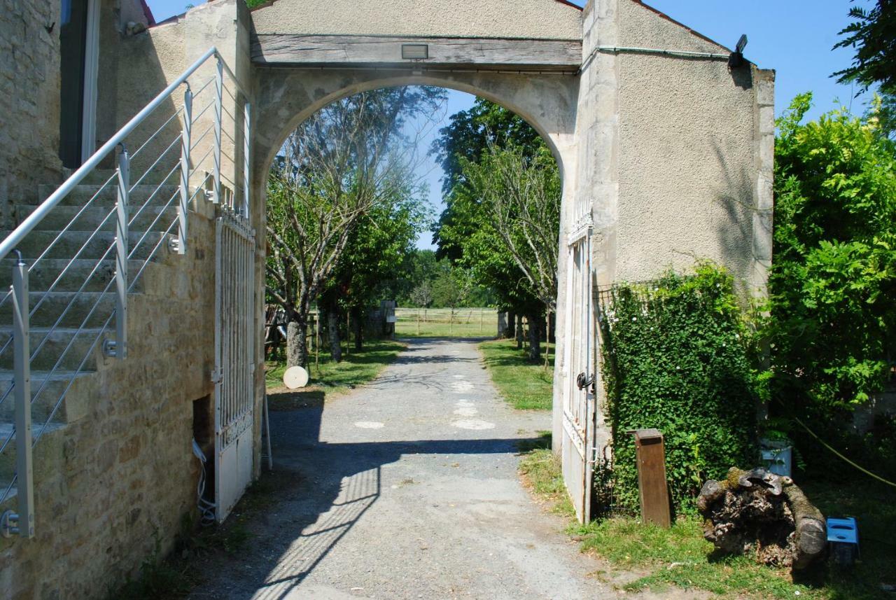 Ecurie De La Grange L'Abbe Le Langon Exterior foto